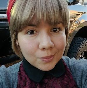 Meet your Posher, Dora